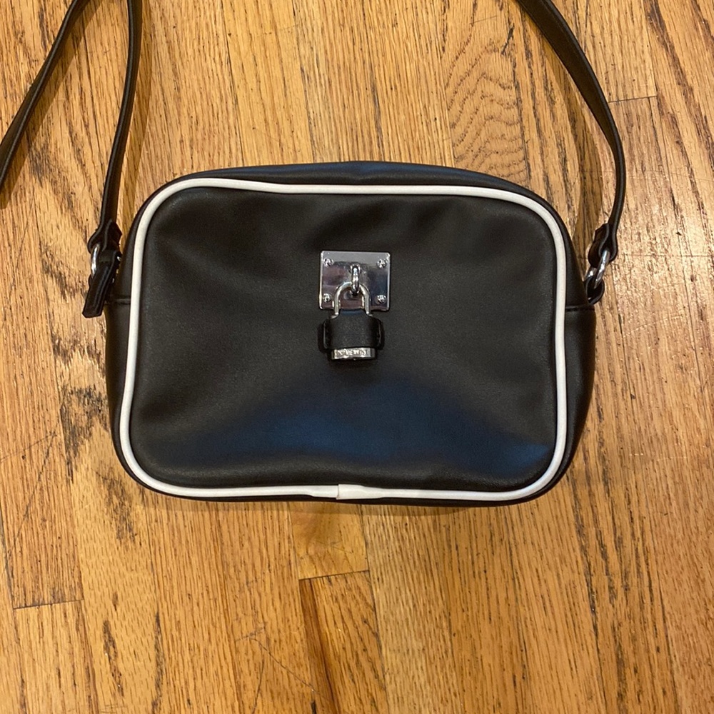 Black purse